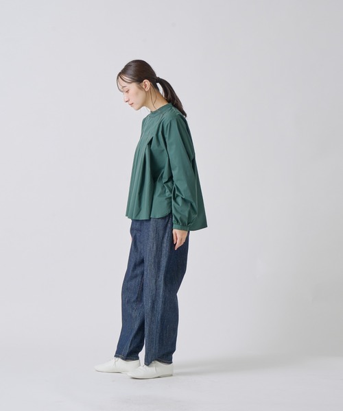 Kelen(ケレン)の「「KELEN / ケレン」タックデザインブラウス(シャツ/ブラウス・レディース・ブラック/グレー/オフホワイト/グリーン・S/M)」の11枚目の写真