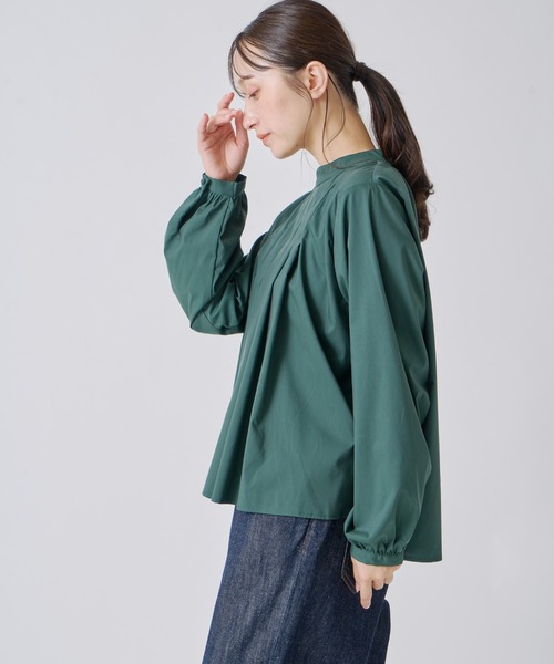 Kelen(ケレン)の「「KELEN / ケレン」タックデザインブラウス(シャツ/ブラウス・レディース・ブラック/グレー/オフホワイト/グリーン・S/M)」の12枚目の写真