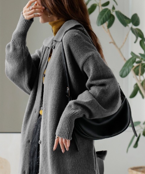 HUG.U(ハグユー)の「ウールタッチロングカーディガン(カーディガン/ボレロ・レディース・ダークブラウン/ブラック/ダークグレー・FREE)」の9枚目の写真