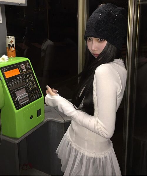 FLAREUP（フレアアップ）の「Layered Lace Frill Long Sleeve (FL-137_Gray)（Tシャツ/カットソー・レディース・グレー/ブラック/クリーム・OS）」の15枚目の写真