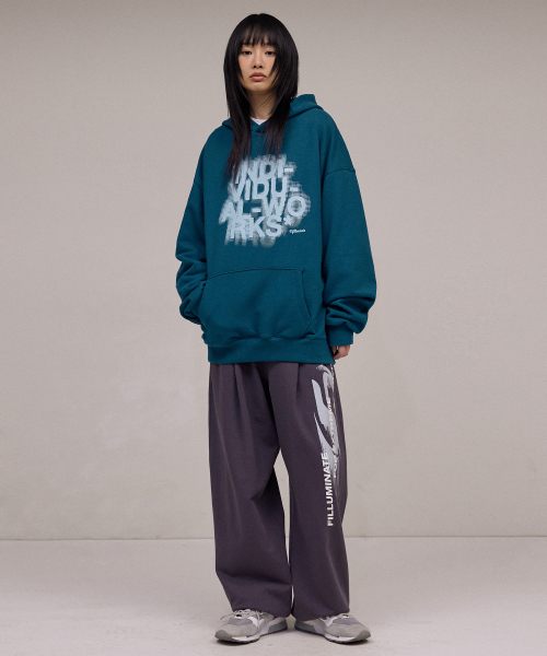 F.ILLUMINATE（フィルミネイト）の「ブラーエフェクトロゴフードパーカー-ブルー（パーカー・レディース・その他・SMALL/MEDIUM/LARGE）」の3枚目の写真