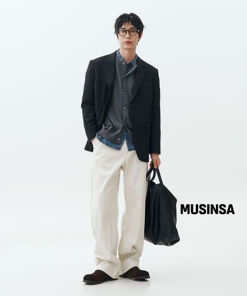 MUSINSA STANDARD（ムシンサスタンダード）の「リラックスベーシックブレザー[ブラック]（テーラードジャケット・メンズ・その他・LARGE/X-LARGE/XX-LARGE/MEDIUM）」の21枚目の写真