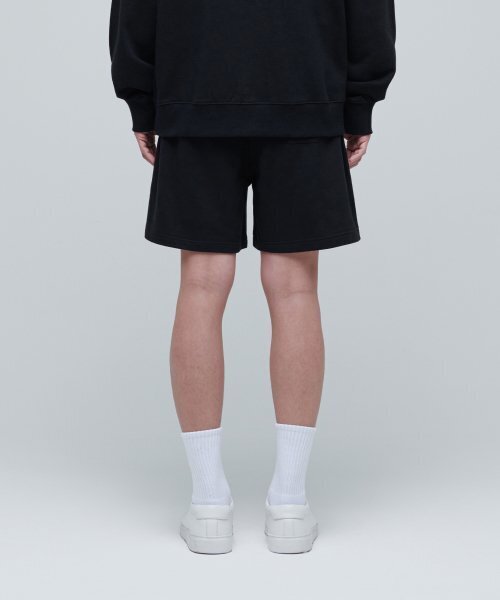 MUSINSA STANDARD（ムシンサスタンダード）の「ボクサーフィットスウェットショーツ[ブラック]（その他パンツ・メンズ・その他・SMALL/MEDIUM/LARGE/X-LARGE/XX-LARGE/XXX-LARGE）」の3枚目の写真