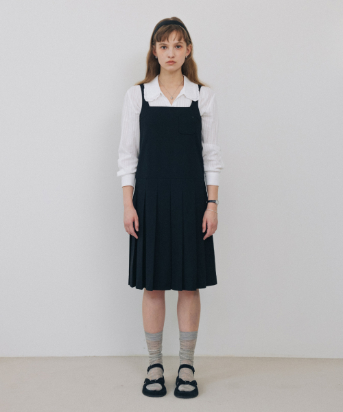 TTUDEMENT（トュードメント）の「PLEATED LONG DRESS BLACK（ワンピース・レディース・その他・FREE）」の6枚目の写真