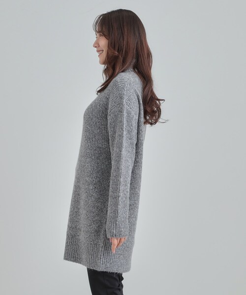 SHOO・LA・RUE（シューラルー）の「【洗濯機可/S-LL/体型カバー】女性らしい美シルエット チュニックニットワンピース（ニット/セーター・レディース・ダークグレー/ベージュ/ライトパープル/ブルー系その他・01/02/03/04）」の14枚目の写真