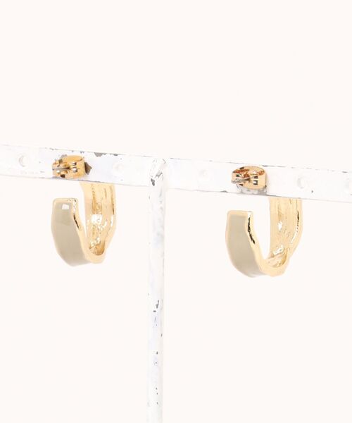 tone(トーン)の「【Lily accessory】リングピアス(MA)(ピアス(両耳用)・レディース・グレー・FREE)」の2枚目の写真