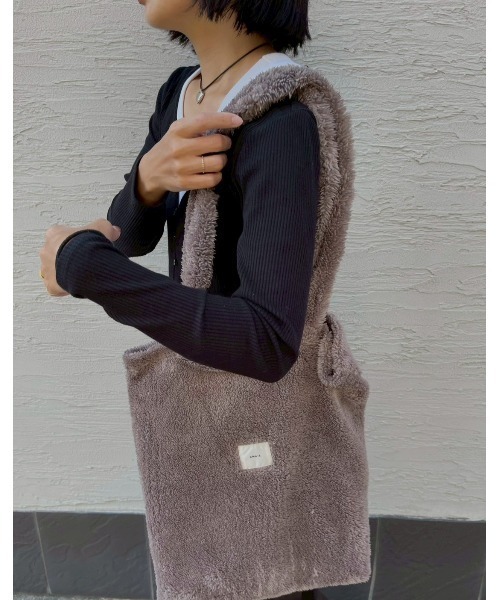 AMAIL(アマイル)の「Fuzzy Tote Bag(ショルダーバッグ・レディース・ライトブルー/グレー・FREE)」の9枚目の写真