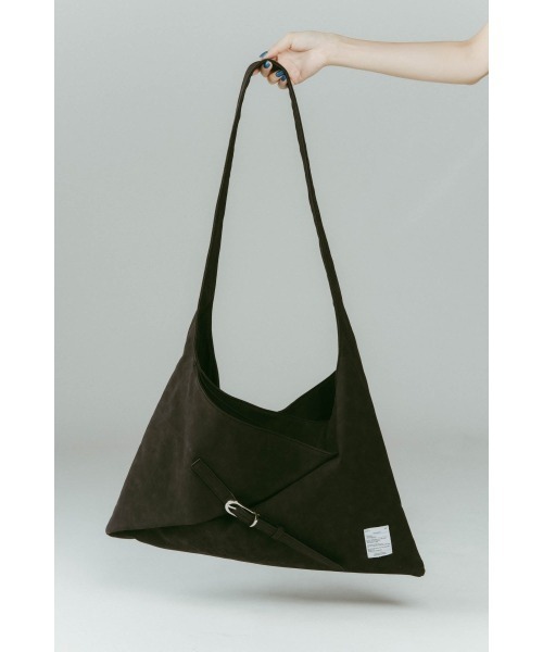 Knuth Marf（クヌースマーフ）の「origami bag（ショルダーバッグ・レディース・ブラウン/ブラック・ONE SIZE）」の2枚目の写真