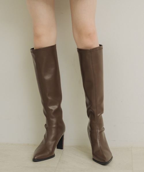 NEUNA（ヌナ）の「ポインテッドトゥロングブーツ（ブーツ・レディース・ブラック/ブラウン・36/38/39）」の17枚目の写真