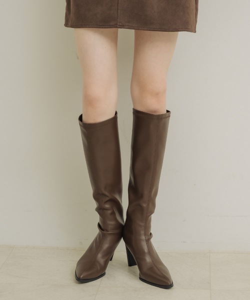 NEUNA（ヌナ）の「ポインテッドトゥロングブーツ（ブーツ・レディース・ブラック/ブラウン・36/38/39）」の13枚目の写真