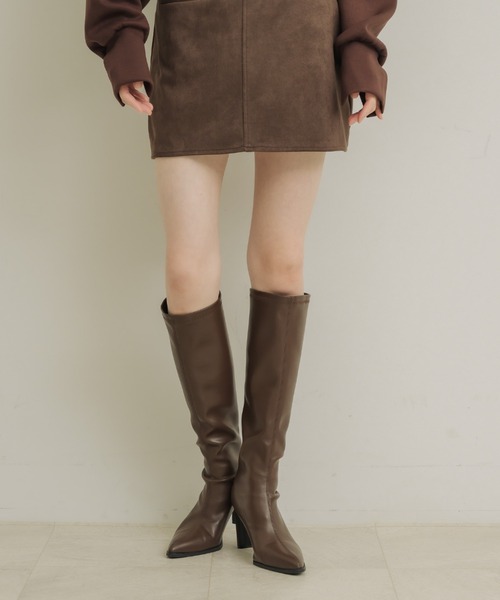 NEUNA（ヌナ）の「ポインテッドトゥロングブーツ（ブーツ・レディース・ブラック/ブラウン・36/38/39）」の15枚目の写真