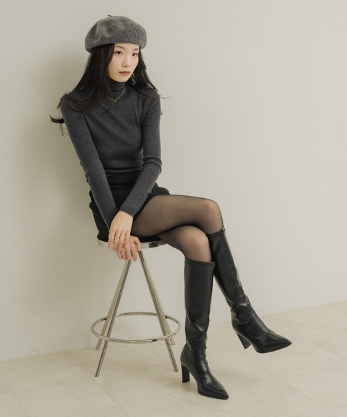 NEUNA（ヌナ）の「ポインテッドトゥロングブーツ（ブーツ・レディース・ブラック/ブラウン・36/38/39）」の11枚目の写真