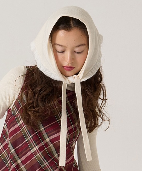 TINA：JOJUN（ティーナジョジュン）の「マルチ ニット スカーフ TINA：JOJUN（バンダナ/スカーフ・レディース・アイボリー/ネイビー・F）」の8枚目の写真