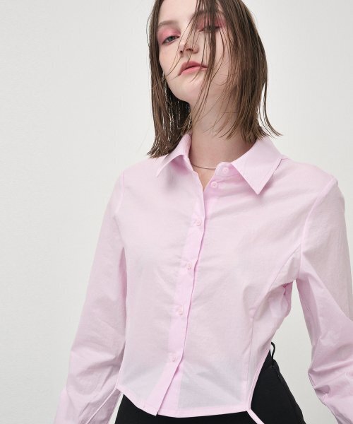 ETMON(エトモン)の「Side Shirring Slim Shirt, Pink(シャツ/ブラウス・レディース・その他・SMALL/MEDIUM)」の3枚目の写真