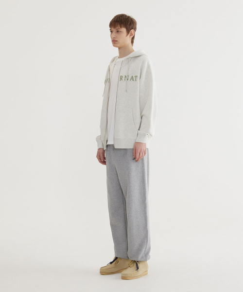 COVERNAT(カバーナット)の「アセンティックロゴフードジップアップオートミール(パーカー・レディース・その他・X-LARGE/XX-LARGE/X-SMALL/SMALL/MEDIUM/LARGE)」の5枚目の写真