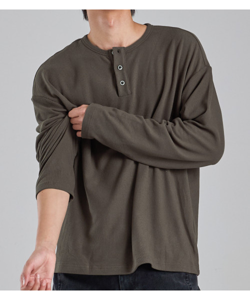 BUTTON SEOUL（ボタンソウル）の「エココジー ヘンリーネック ニットTシャツ (カーキブラウン)（Tシャツ/カットソー・メンズ・その他・MEDIUM/LARGE/X-LARGE）」の6枚目の写真