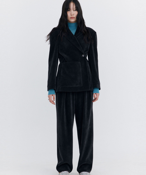 WNDERKAMMER(ブンダーカンマー)の「コーデュロイワイドパンツ_チャコール(その他パンツ・レディース・その他・X-SMALL/SMALL/MEDIUM)」の11枚目の写真