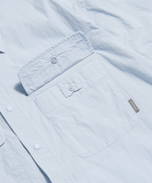 ESPIONAGE（エスピオナジ）の「Utility Over Shirt Light Blue（シャツ/ブラウス・レディース・その他・LARGE/X-LARGE/MEDIUM）」の2枚目の写真