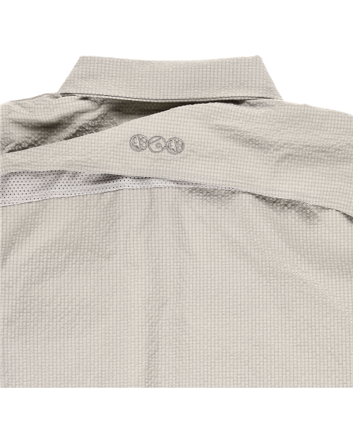 THEWARLD（ザワールド）の「PACKABLE SEERSUCKER HALF SHIRTS IVORY（シャツ/ブラウス・レディース・その他・1/2/4/3）」の5枚目の写真