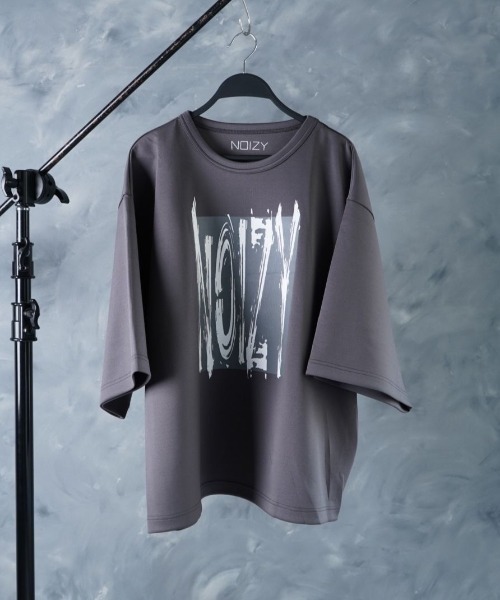 NOIZY（ノイジー）の「NOIZY Graphic Tee / GAME MENU / CONTINUE / ワンポイント / LOADING / BOX LOGO / 猫 ワンポイント バックプリント 半袖  プリント Tシャツ（Tシャツ/カットソー・メンズ・ベージュ/ホワイト系その他3/ホワイト系その他/ホワイト/グレー系その他4/グレー系その他3/グレー系その他2/ブラック系その他2/グレー系その他/サックスブルー/ブラック/ブラック系その他4/ホワイト系その他4/ブラック系その他3/ホワイト系その他2/ブラック系その他・LARGE/MEDIUM）」の15枚目の写真