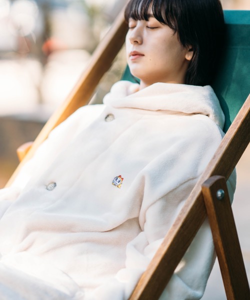 TETERA（テテラ）の「【LW】【it】【TETERA×ドラえもん】Re ROOMROBE / 外気浴専用 ファーローブ（ガウン/バスローブ・レディース・ベージュ/ネイビー/グレー/サックスブルー・FREE）」の6枚目の写真