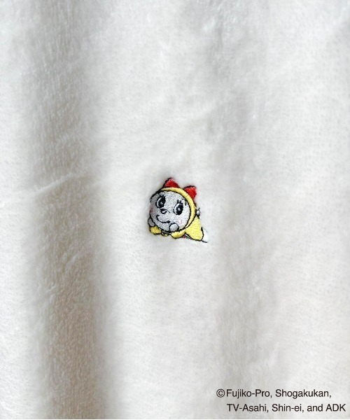 TETERA（テテラ）の「【LW】【it】【TETERA×ドラえもん】Re ROOMROBE / 外気浴専用 ファーローブ（ガウン/バスローブ・レディース・ベージュ/ネイビー/グレー/サックスブルー・FREE）」の11枚目の写真