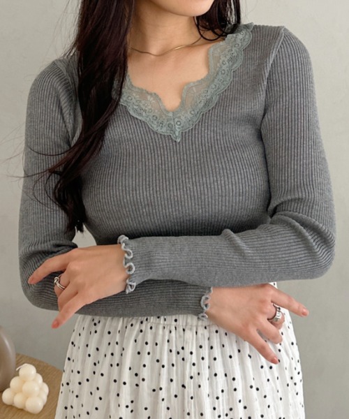 CLEA（クレア）の「Vネックレースリブメロウトップス（Tシャツ/カットソー・レディース・ブラック/グレー/ホワイト・FREE）」の18枚目の写真