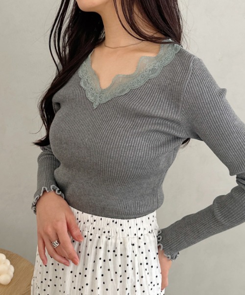 CLEA（クレア）の「Vネックレースリブメロウトップス（Tシャツ/カットソー・レディース・ブラック/グレー/ホワイト・FREE）」の22枚目の写真