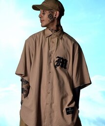 COME（シーオーエムイー）の「[UNISEX] Logo Applique Linen-Blend Baseball Shirt (Camel)（シャツ/ブラウス）」