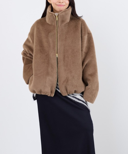 MICA&DEAL(マイカ&ディール)の「スタンドカラーファーブルゾン(ブルゾン・レディース・オフホワイト/ブラウン・FREE)」の6枚目の写真