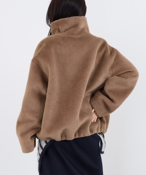 MICA&DEAL(マイカ&ディール)の「スタンドカラーファーブルゾン(ブルゾン・レディース・オフホワイト/ブラウン・FREE)」の9枚目の写真