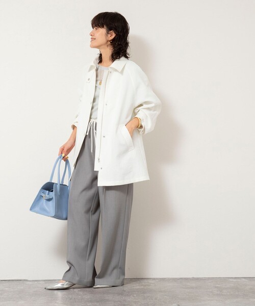 NOLLEY’S Sophi（ノーリーズソフィ）の「ウォッシャブルエアーツイルステンカラーハーフコート（ステンカラーコート・レディース・ベージュ/オフホワイト・38/36）」の5枚目の写真