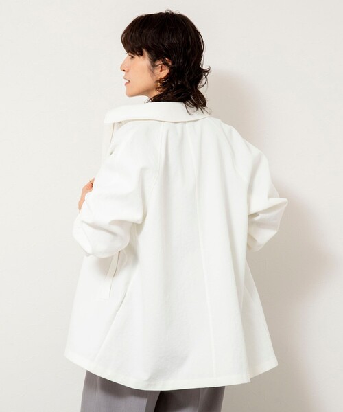 NOLLEY’S Sophi（ノーリーズソフィ）の「ウォッシャブルエアーツイルステンカラーハーフコート（ステンカラーコート・レディース・ベージュ/オフホワイト・38/36）」の8枚目の写真