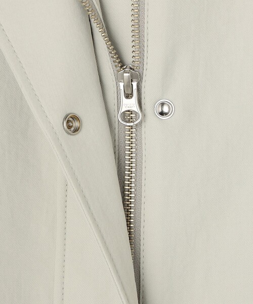 NOLLEY’S Sophi（ノーリーズソフィ）の「ウォッシャブルエアーツイルステンカラーハーフコート（ステンカラーコート・レディース・ベージュ/オフホワイト・38/36）」の20枚目の写真