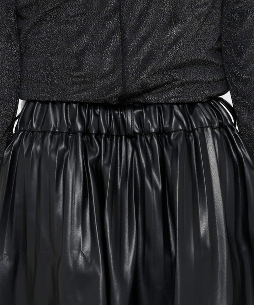 HARE（ハレ）の「フレアプリーツティアードスカート(HARE)（スカート・レディース・ブラック・FREE）」の16枚目の写真