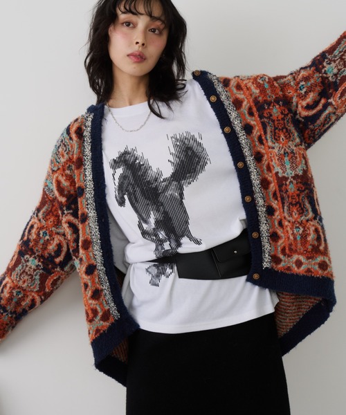 Unitage（ユニテージ）の「ホースプリントレイヤード風ロンTEE（Tシャツ/カットソー・レディース・カーキ/アイボリー・FREE）」の7枚目の写真