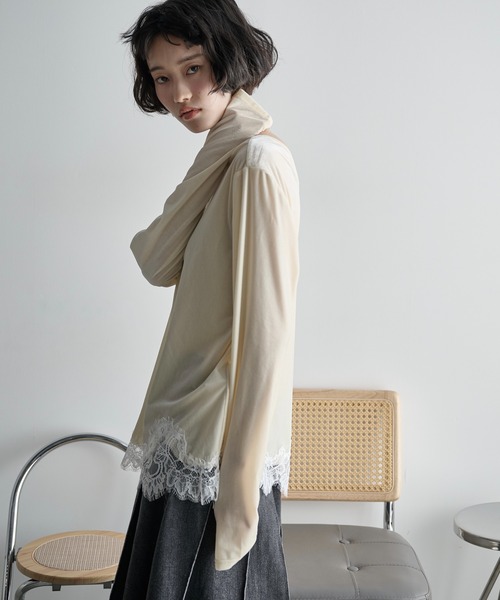 THE YOn(ザヨン)の「2WAYレースヘムベロアロンT(Tシャツ/カットソー・レディース・オフホワイト/イエロー/モカ・FREE)」の6枚目の写真