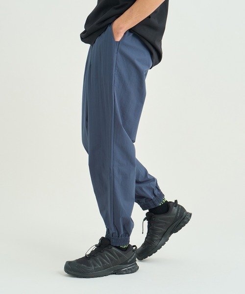 NANGA(ナンガ)の「DotAir COMFY JOGGER PT/ドットエア コンフィー ジョガーパンツ(その他パンツ・メンズ・ブラック系その他/グリーン/ネイビー・XL/L/M/S)」の9枚目の写真