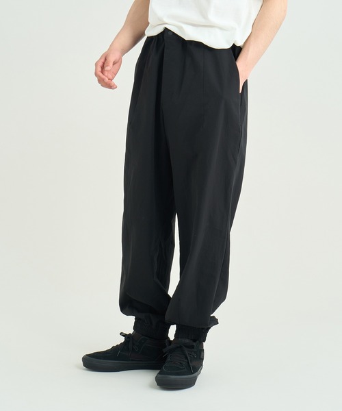 NANGA(ナンガ)の「DotAir COMFY JOGGER PT/ドットエア コンフィー ジョガーパンツ(その他パンツ・メンズ・ブラック系その他/グリーン/ネイビー・XL/L/M/S)」の11枚目の写真