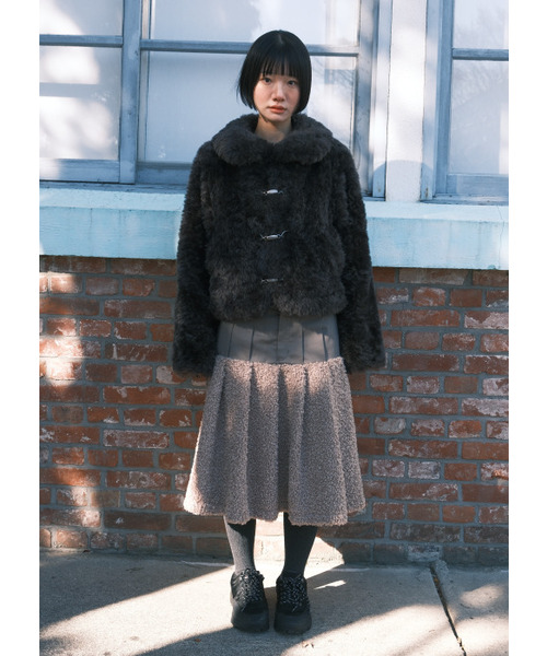 PEEVES PEEVES(フィブス フィブス)の「Fluffy Midi Skirt / Beige(スカート・レディース・その他・OS)」の1枚目の写真