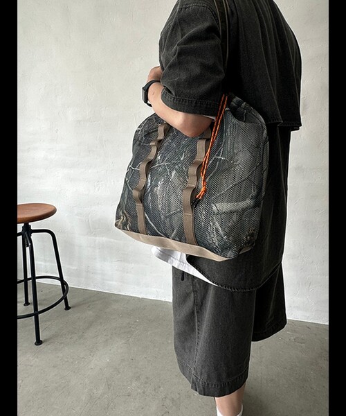 WEEKEND(ER)(ウィークエンダー)の「【WEEKEND(ER)/ウィークエンダー】WKD MESH TOTE/ウィークエンダーメッシュトート/ユニセックス/【WEB限定】(バックパック/リュック・メンズ・ブラウン/カーキ・フリー)」の18枚目の写真