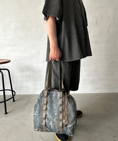 WEEKEND(ER)(ウィークエンダー)の「【WEEKEND(ER)/ウィークエンダー】WKD MESH TOTE/ウィークエンダーメッシュトート/ユニセックス/【WEB限定】(バックパック/リュック・メンズ・ブラウン/カーキ・フリー)」の11枚目の写真