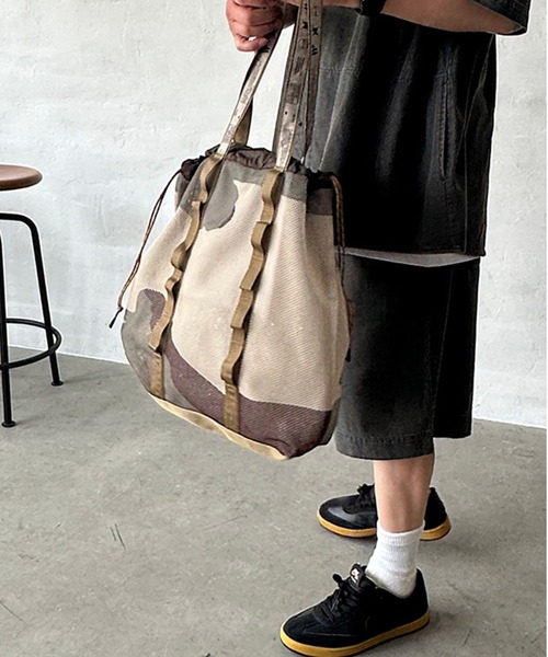 WEEKEND(ER)(ウィークエンダー)の「【WEEKEND(ER)/ウィークエンダー】WKD MESH TOTE/ウィークエンダーメッシュトート/ユニセックス/【WEB限定】(バックパック/リュック・メンズ・ブラウン/カーキ・フリー)」の3枚目の写真