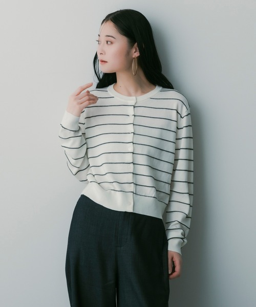 SERENO（セレーノ）の「ボーダーニットカーディガン（カーディガン/ボレロ・レディース・ダークブラウン/ネイビー/オフホワイト/ライトブルー・ONESIZE）」の7枚目の写真
