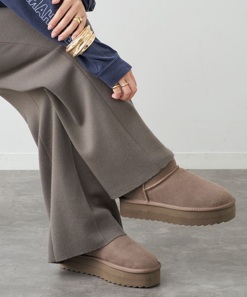 COLORS OF CALIFORNIA(カラーズオブカリフォルニア)の「*追加【COLORS OF CALIFORNIA/カラーズオブカリフォルニア】SUEDE MINI BOOTS(その他シューズ・レディース・ベージュ/ブラック・38/39/37)」の3枚目の写真
