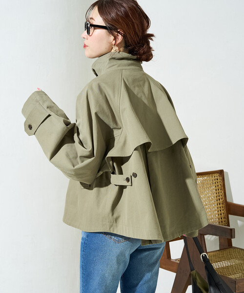 FREAK'S STORE（フリークスストア）の「限定展開　ショート フレア トレンチコート（トレンチコート・レディース・オリーブ/ブラック/ベージュ・ﾌﾘ-）」の3枚目の写真