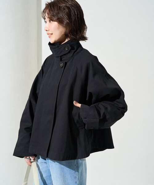 FREAK'S STORE（フリークスストア）の「限定展開　ショート フレア トレンチコート（トレンチコート・レディース・オリーブ/ブラック/ベージュ・ﾌﾘ-）」の4枚目の写真