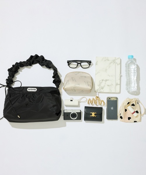 OUTDOOR PRODUCTS(アウトドアプロダクツ)の「【OUTDOOR PRODUCTS】VIS別注フリルショルダーバッグ(ショルダーバッグ・レディース・ブラック/ピンク/キナリ・FREE)」の12枚目の写真