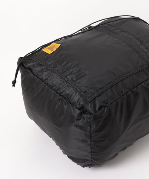 KELTY(ケルティ)の「LEE/モノ・マガジン掲載【KELTY】AIRY KINCHAKU DAYPACK エアリー巾着デイパック ナップザック(バックパック/リュック・レディース・ターコイズブルー/オリーブ/イエロー/ベージュ/ブラック・ONE SIZE)」の7枚目の写真