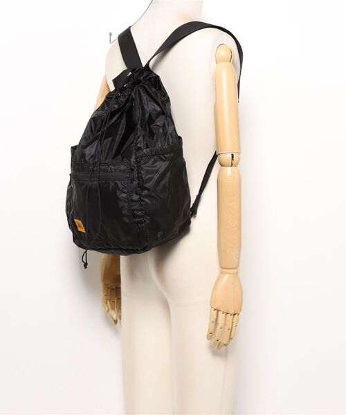 KELTY(ケルティ)の「LEE/モノ・マガジン掲載【KELTY】AIRY KINCHAKU DAYPACK エアリー巾着デイパック ナップザック(バックパック/リュック・レディース・ターコイズブルー/オリーブ/イエロー/ベージュ/ブラック・ONE SIZE)」の9枚目の写真